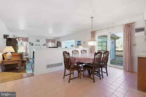 Dining - 304 Bartram Ln E, Hockessin, DE 19707 photo 1 of 3