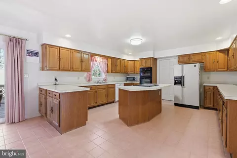 Kitchen - 304 Bartram Ln E, Hockessin, DE 19707 photo 1 of 3