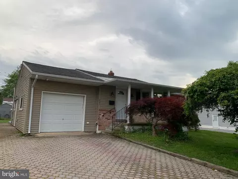 602 Tamara Cir, Newark, DE 19711