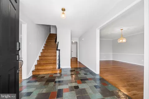 Entry Way - 988 Sharpless Rd, Hockessin, DE 19707 photo 1 of 6