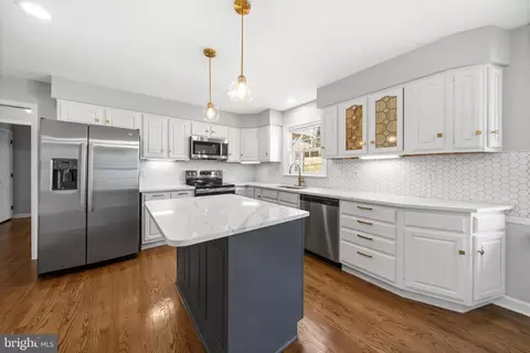Kitchen - 988 Sharpless Rd, Hockessin, DE 19707 photo 1 of 5