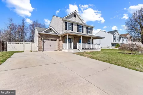 8 Bastille Loop, Newark, DE 19702