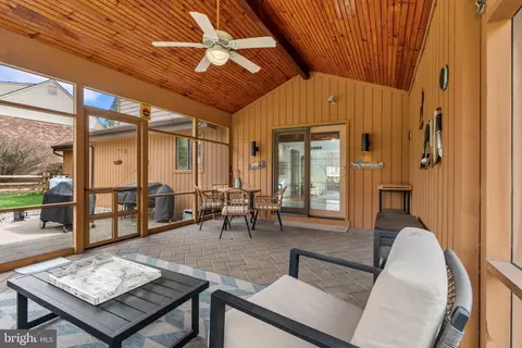Exterior - 40 Raphael Rd, Hockessin, DE 19707 photo 5 of 7