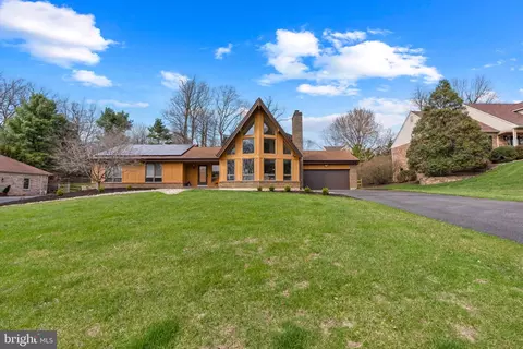 40 Raphael Rd, Hockessin, DE 19707
