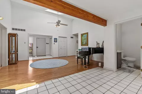 Entry Way - 40 Raphael Rd, Hockessin, DE 19707 photo 3 of 4