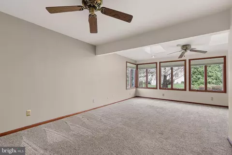 124 Decker Dr, Newark, DE 19711 photo 22