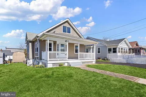 3417 Roselawn Ave, Wilmington, DE 19808