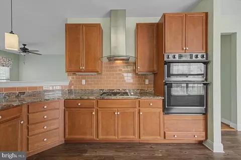Kitchen - 12 Springmill Dr, Middletown, DE 19709 photo 5 of 6