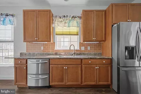 Kitchen - 12 Springmill Dr, Middletown, DE 19709 photo 4 of 6