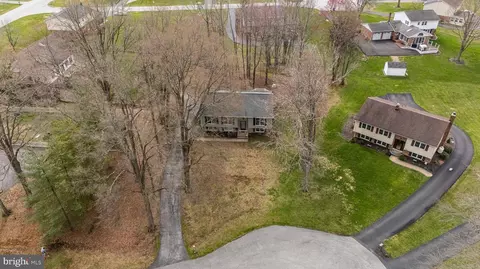 View/Area - 314 Carya Ct, Bear, DE 19701 photo 1 of 2