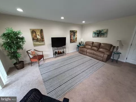 Living - 150 Jenny Dr, Bear, DE 19701 photo 3 of 3