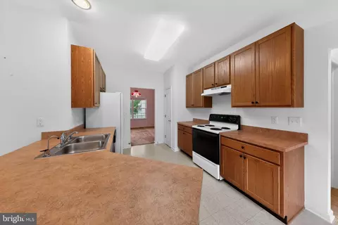 Kitchen - 5 Basalt St, Townsend, DE 19734 photo 1 of 3