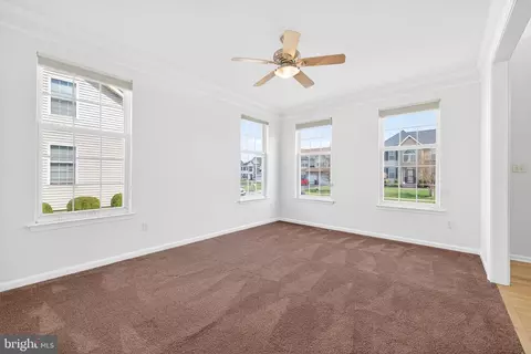 Living - 42 Watson Ln, Middletown, DE 19709 photo 2 of 6