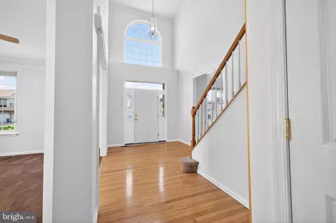 Entry Way - 42 Watson Ln, Middletown, DE 19709 photo 2 of 7