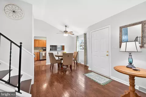 Entry Way - 64 W Stephen Dr, Newark, DE 19713 photo 3 of 5
