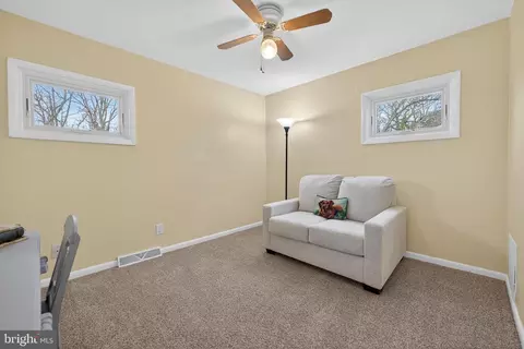 Bedroom - 64 W Stephen Dr, Newark, DE 19713 photo 5 of 5