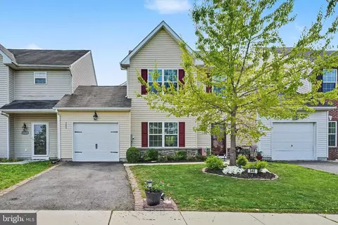 340 Camerton Ln, Townsend, DE 19734