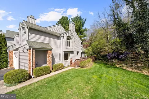 407 Sierra Ct, Newark, DE 19711