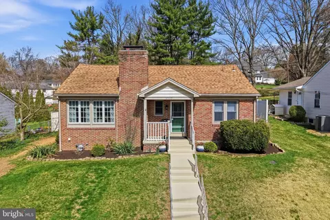 1717 Pennrock Rd, Wilmington, DE 19809