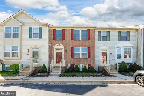 111 Abelia Dr, Newark, DE 19702