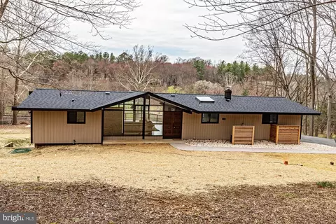 10 Yorkridge Trl, Hockessin, DE 19707