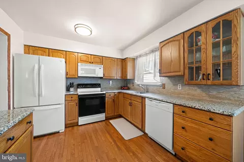 Kitchen - 4 Hawkins Ct, Bear, DE 19701 photo 5 of 5