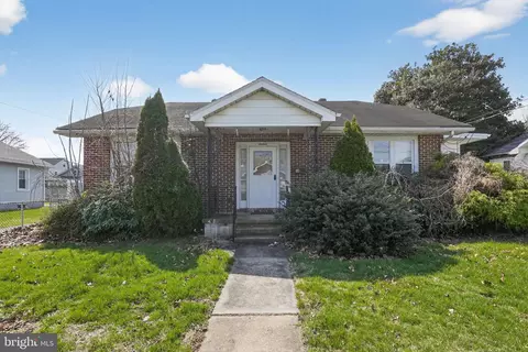 16 Winston Ave, Wilmington, DE 19804