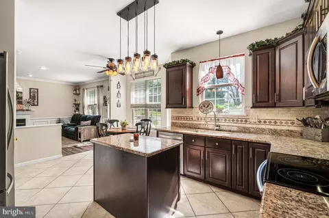 Kitchen - 42 Emerald Ridge Dr, Bear, DE 19701 photo 1 of 4