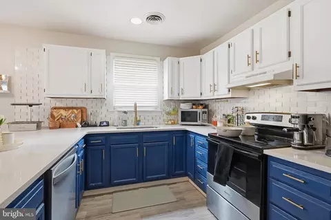 Kitchen - 112 E 4th St, New Castle, DE 19720 photo 1 of 4