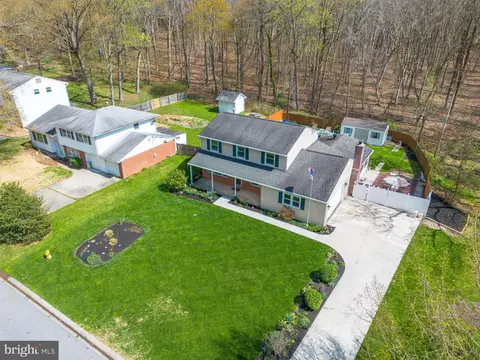 View/Area - 19 Saint Regis Dr, Newark, DE 19711 photo 1 of 5