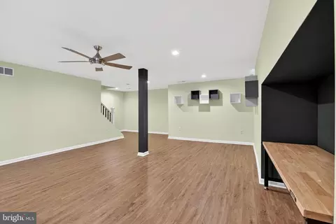 Living - 419 Bergenia Loop, Bear, DE 19701 photo 2 of 2