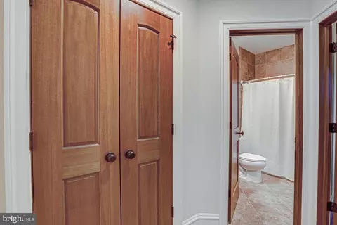 Entry Way - 5 Isaacs Ln, Townsend, DE 19734 photo 6 of 7