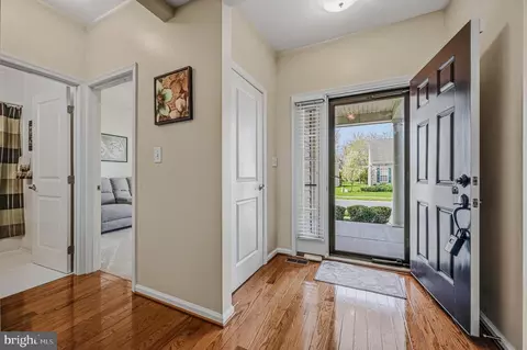 Entry Way - 515 Hambleton Ln, Newark, DE 19702 photo 1 of 5