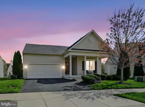 515 Hambleton Ln, Newark, DE 19702
