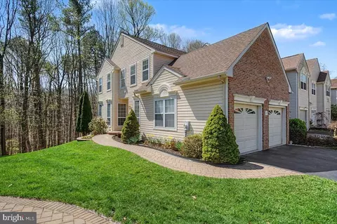 517 Southhampton Ln, Wilmington, DE 19808