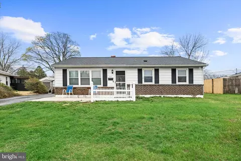 Exterior - 101 N Brownleaf Rd, Newark, DE 19713 photo 8 of 9