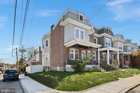 517 W 25th St, Wilmington, DE 19802