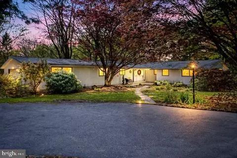 104 Neptune Dr, Newark, DE 19711
