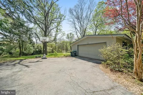 Exterior - 104 Neptune Dr, Newark, DE 19711 photo 16 of 16