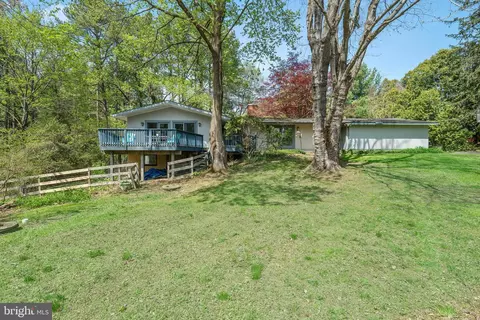 Exterior - 104 Neptune Dr, Newark, DE 19711 photo 12 of 16