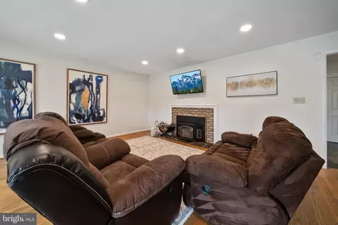 Other - 104 Neptune Dr, Newark, DE 19711 photo 6 of 10