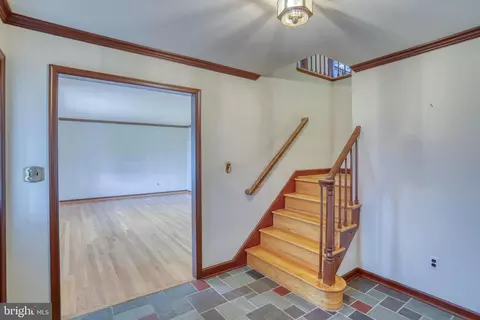 Entry Way - 12 Kimmie Ct, Bear, DE 19701 photo 3 of 4
