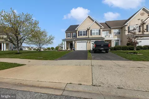 Other - 24 Springfield Cir, Middletown, DE 19709 photo 2 of 25