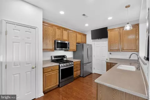 Kitchen - 24 Springfield Cir, Middletown, DE 19709 photo 1 of 4