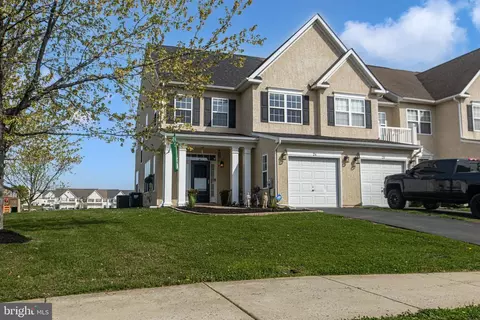 Exterior - 24 Springfield Cir, Middletown, DE 19709 photo 6 of 6