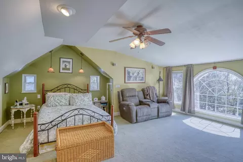 Bedroom - 562 Railroad Ave, Townsend, DE 19734 photo 5 of 8