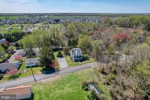 View/Area - 562 Railroad Ave, Townsend, DE 19734 photo 1 of 3