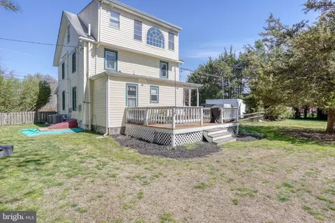Exterior - 562 Railroad Ave, Townsend, DE 19734 photo 13 of 14