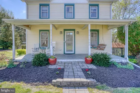 Exterior - 562 Railroad Ave, Townsend, DE 19734 photo 1 of 14