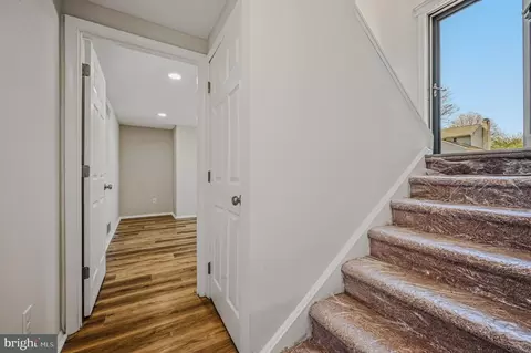 Entry Way - 106 Fox Dr, Newark, DE 19713 photo 3 of 3